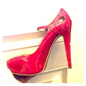 Nine West red pumps